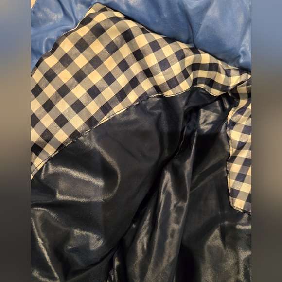 Pre-Owned 1 year old jacket - Picture 3 of 10